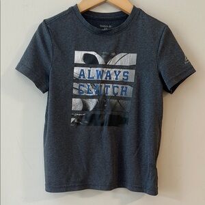 Reebok Kids Gray T-Shirt - Always Clutch Boys Size XS